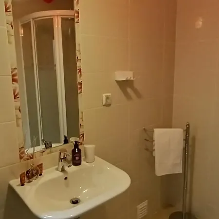 Station Eleven Gæstehus